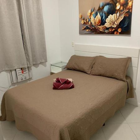 Apto 2 Suites, Ideal Para Familias, 30M Do Mar Florianópolis Exteriör bild